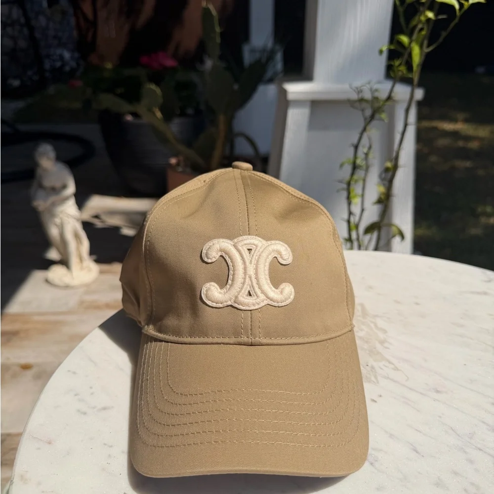 •💛Beautiful Trend Hat • Beauty Hat Y Tan Monogram Sun Hat size💛